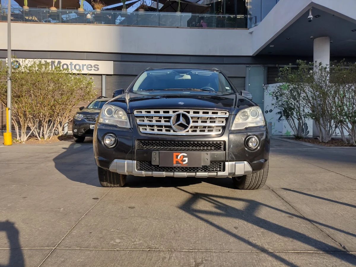 2012 MERCEDES BENZ ML 350 - Miniatura 2