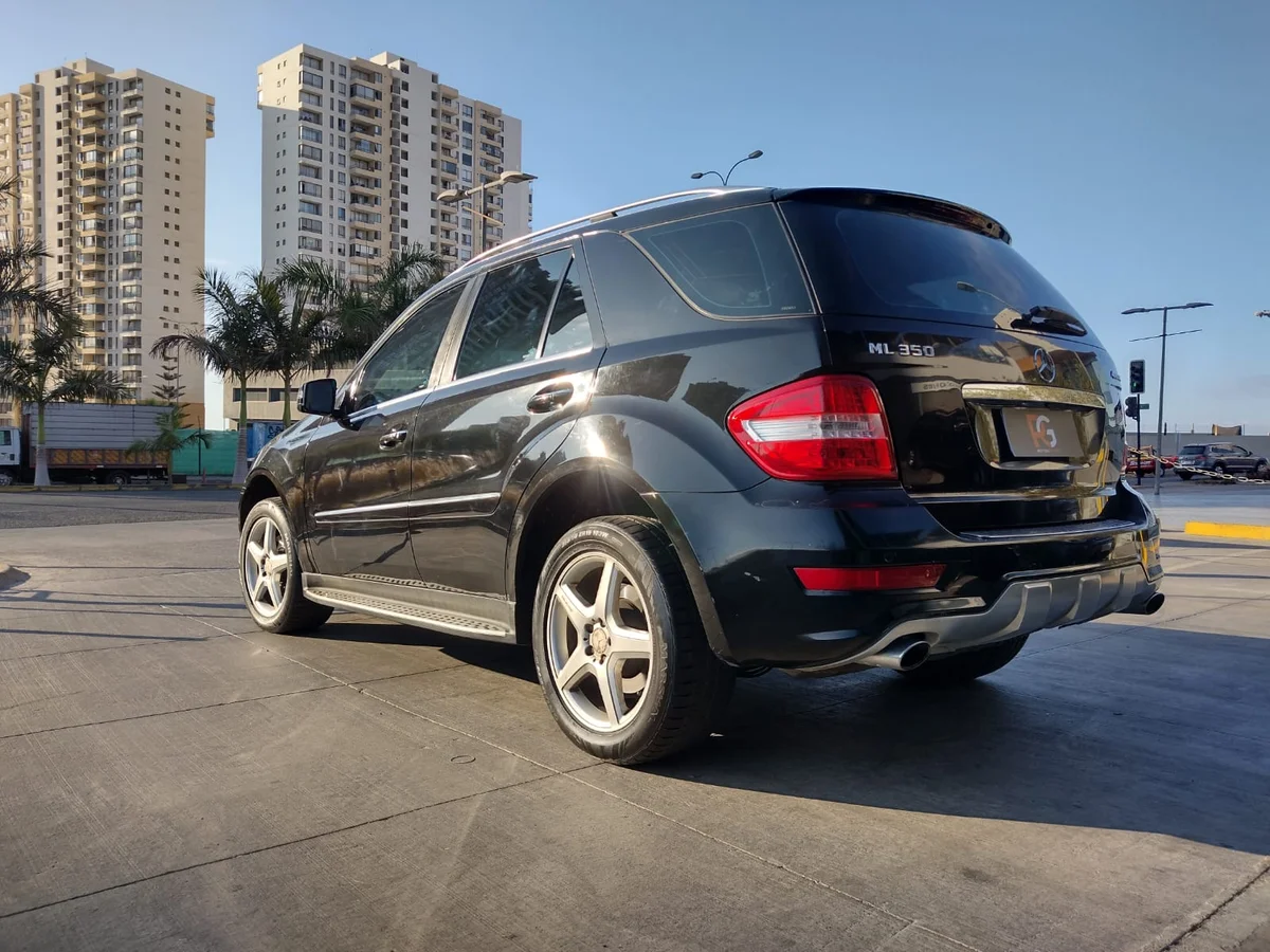 2012 MERCEDES BENZ ML 350 - Miniatura 4