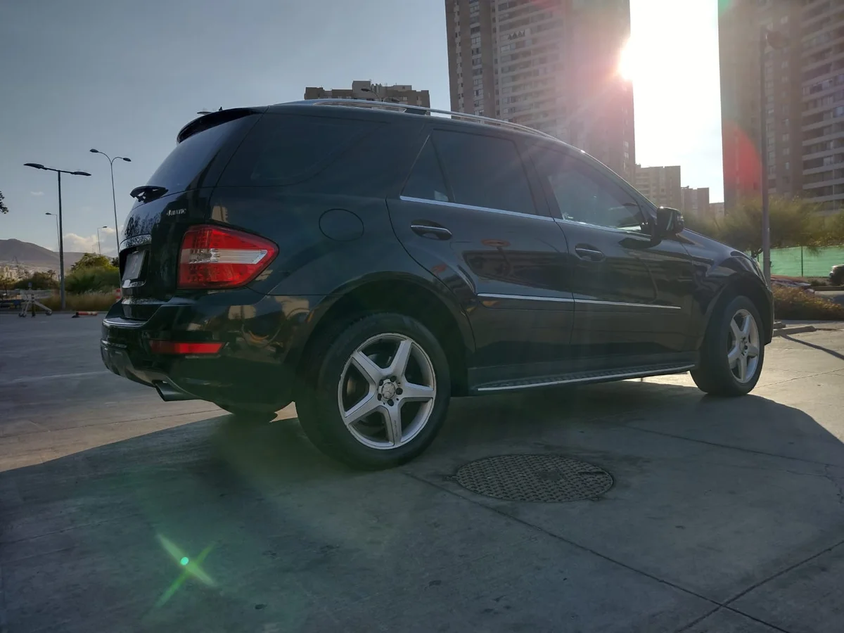 2012 MERCEDES BENZ ML 350 - Miniatura 6