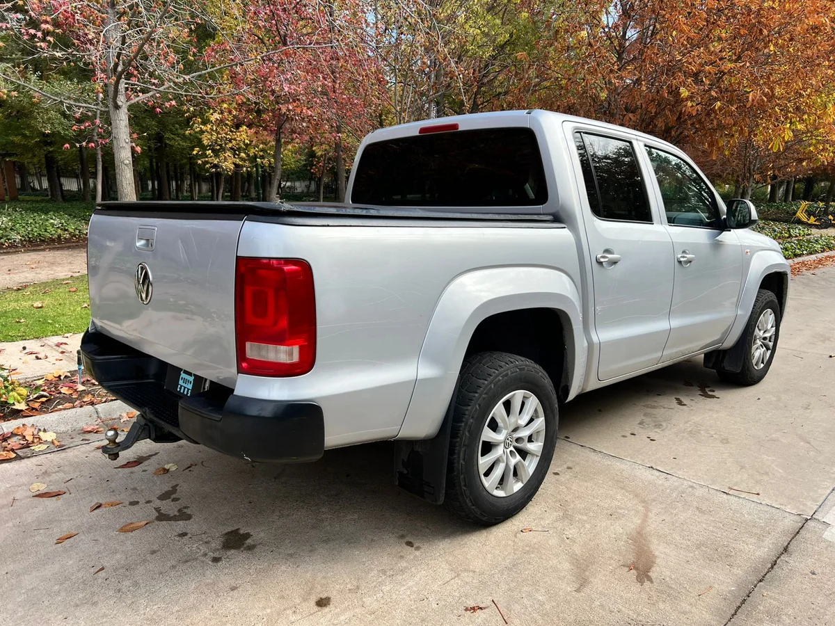 2020 VOLKSWAGEN AMAROK TRENDLINE 2.0 4x2 - Miniatura 10