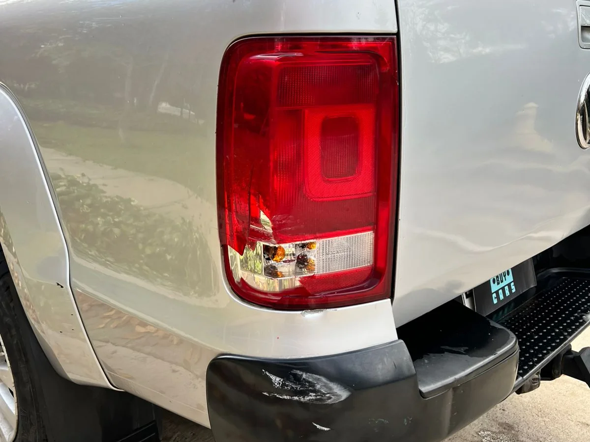 2020 VOLKSWAGEN AMAROK TRENDLINE 2.0 4x2 - Miniatura 16