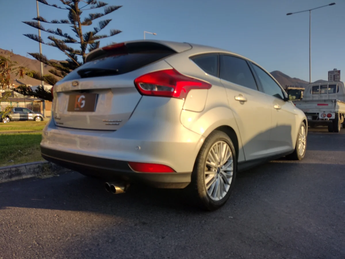 2016 FORD NEW FOCUS 2.0 AUT - Miniatura 6