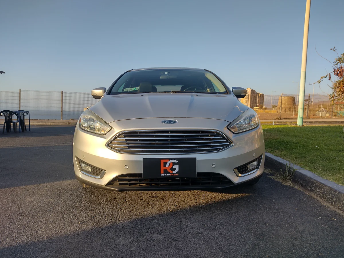 2016 FORD NEW FOCUS 2.0 AUT - Miniatura 2