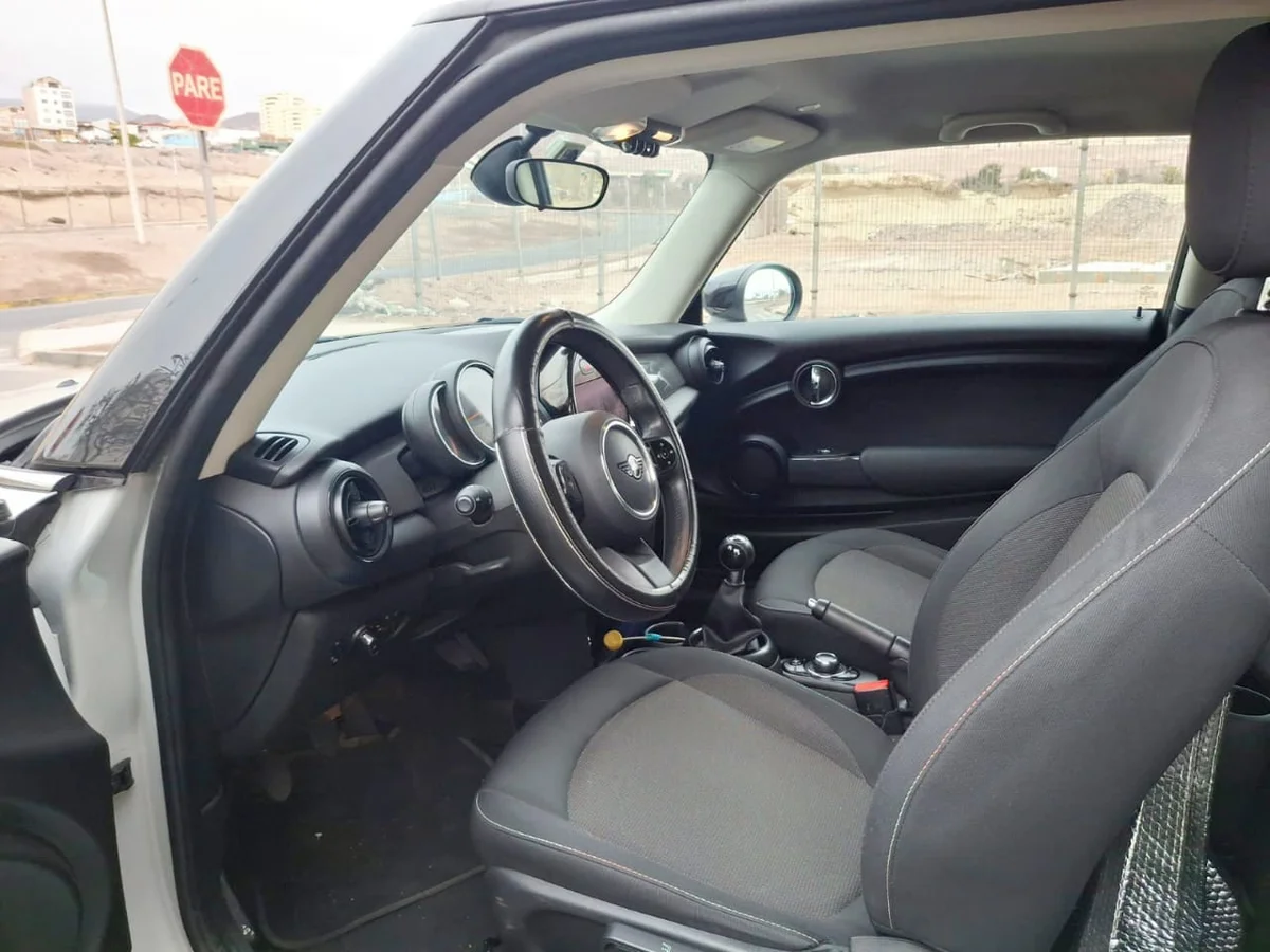 2021 MINI COOPER HB MT 1.5 - Miniatura 9