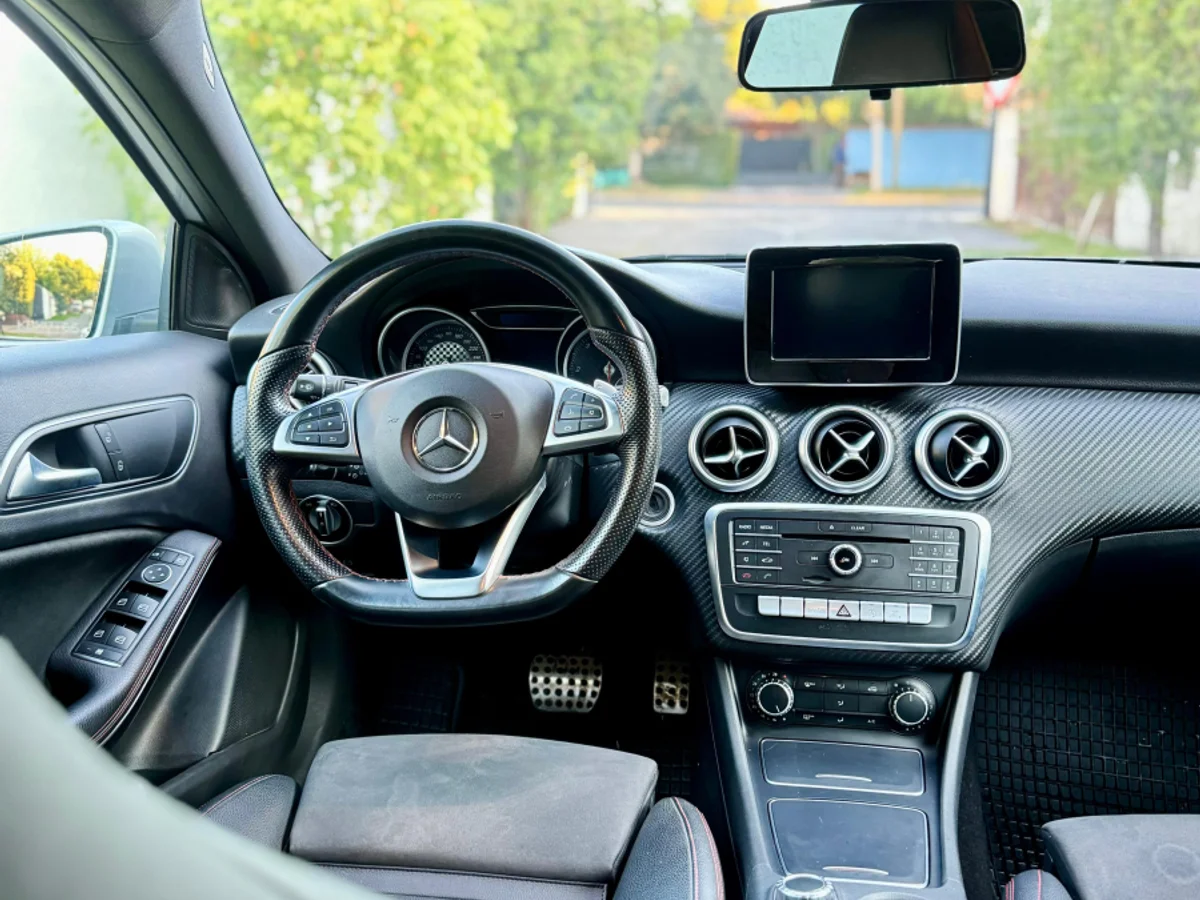 2018 MERCEDES BENZ A200 D - Miniatura 7