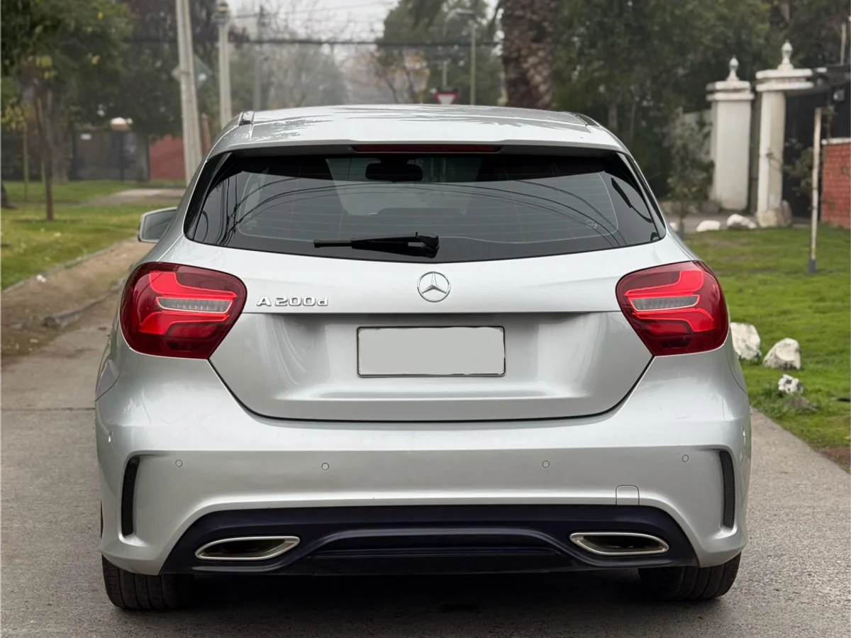 2018 MERCEDES BENZ A200 D - Miniatura 5