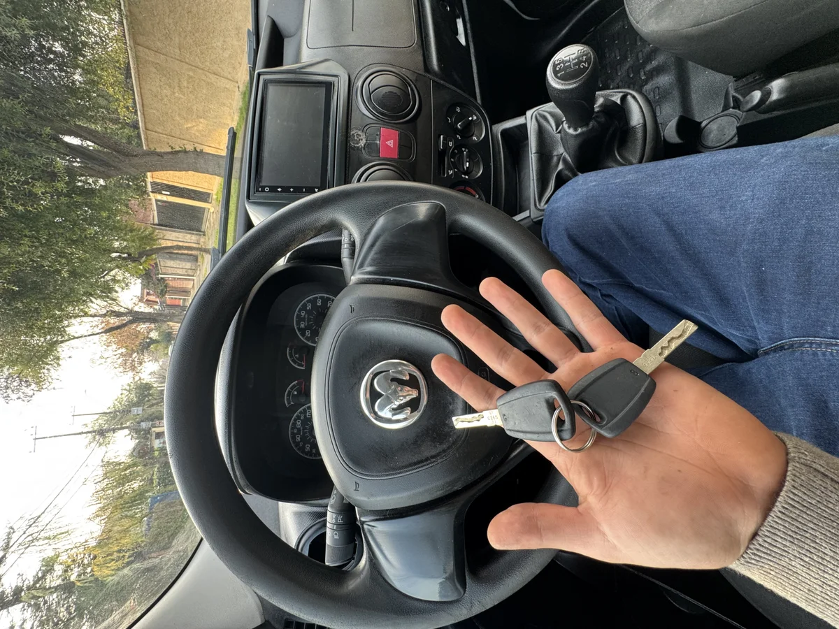 2022 RAM VAN 700 CITY 1.4 - Miniatura 7