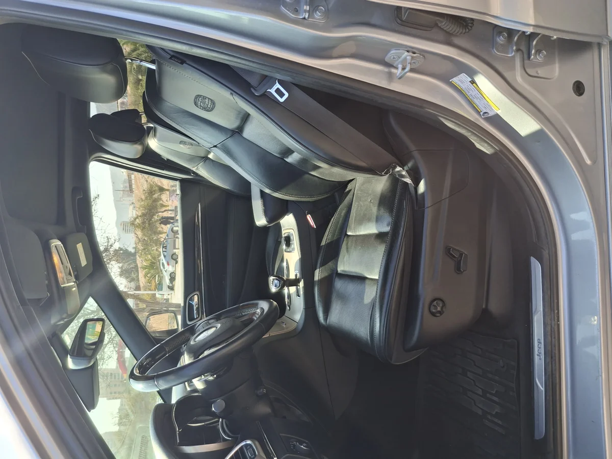 2014 JEEP GRAND CHEROKEE OVERLAND 5.7 - Miniatura 10