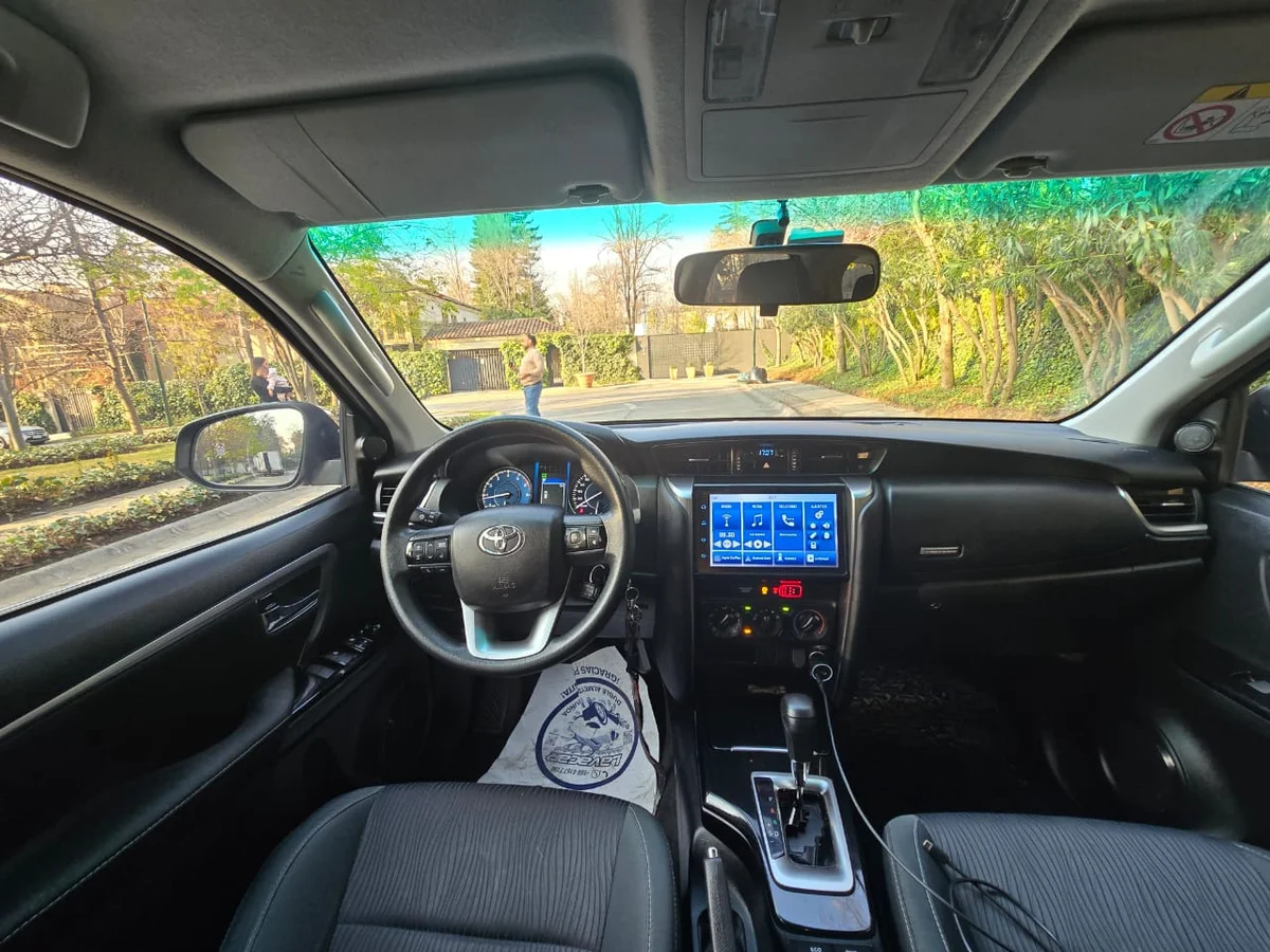 2022 TOYOTA FORTUNER 2.7 4x2 - Miniatura 13