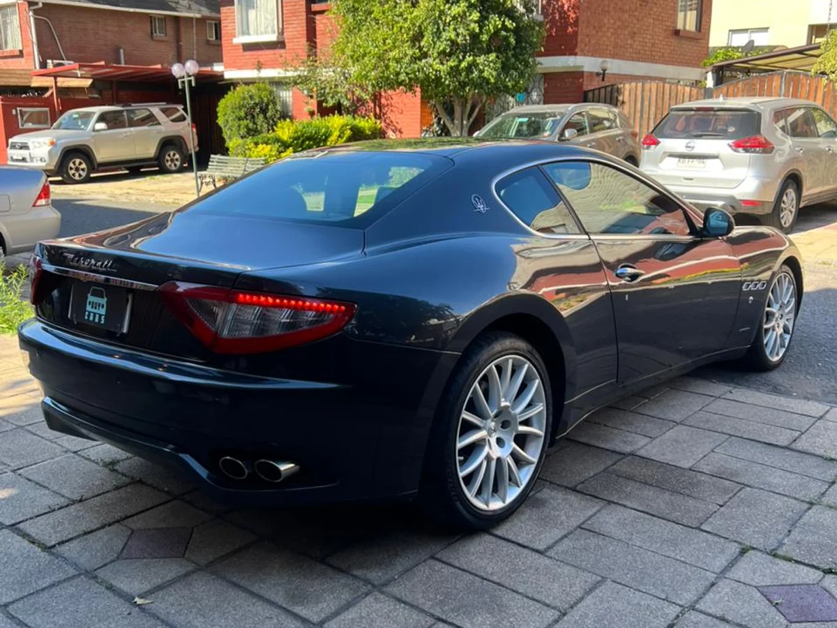 2012 MASERATI GRAN TURISMO 4.7L V8 AUT - Miniatura 14
