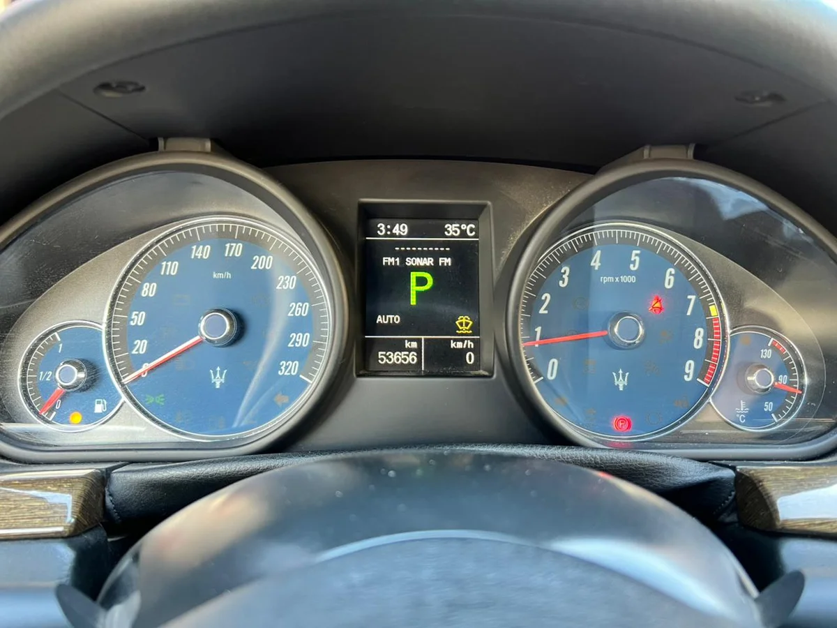 2012 MASERATI GRAN TURISMO 4.7L V8 AUT - Miniatura 19