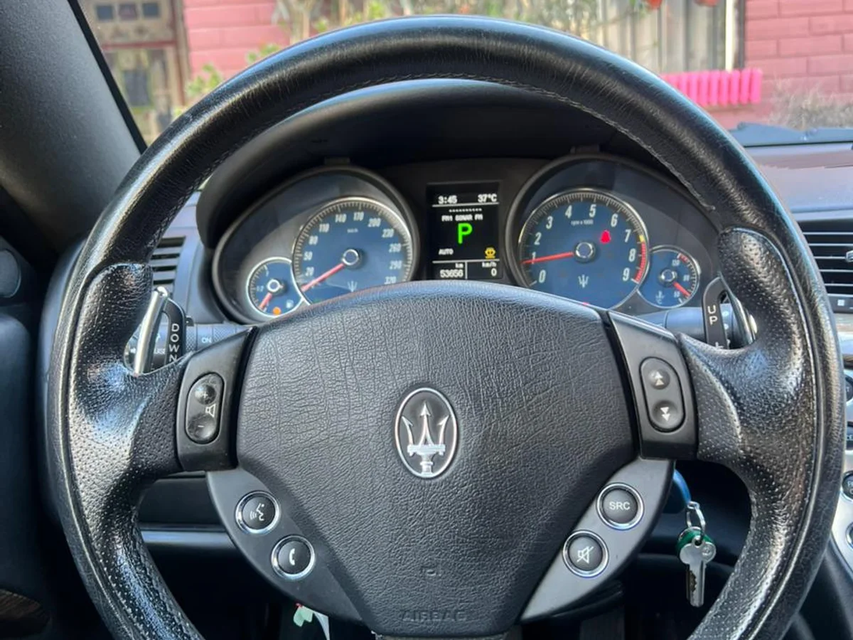 2012 MASERATI GRAN TURISMO 4.7L V8 AUT - Miniatura 23