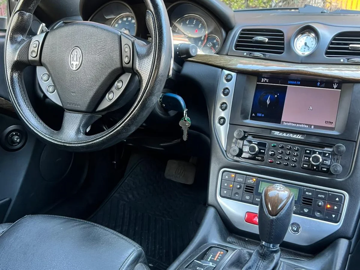 2012 MASERATI GRAN TURISMO 4.7L V8 AUT - Miniatura 22