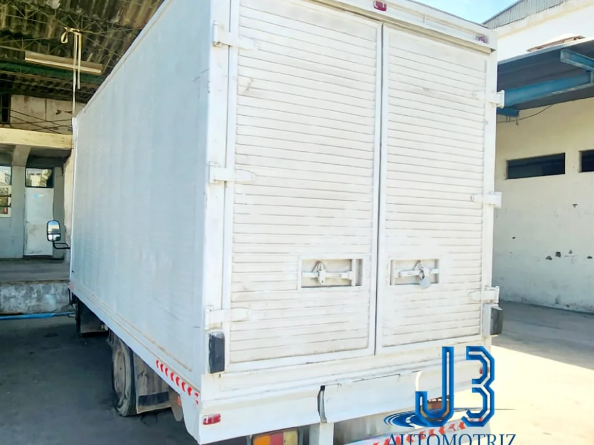 2021 JMC CAMION - Miniatura 3