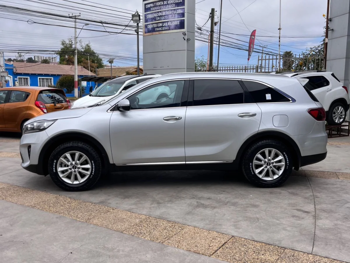 2021 KIA SORENTO DOHC 2.4 - Miniatura 5