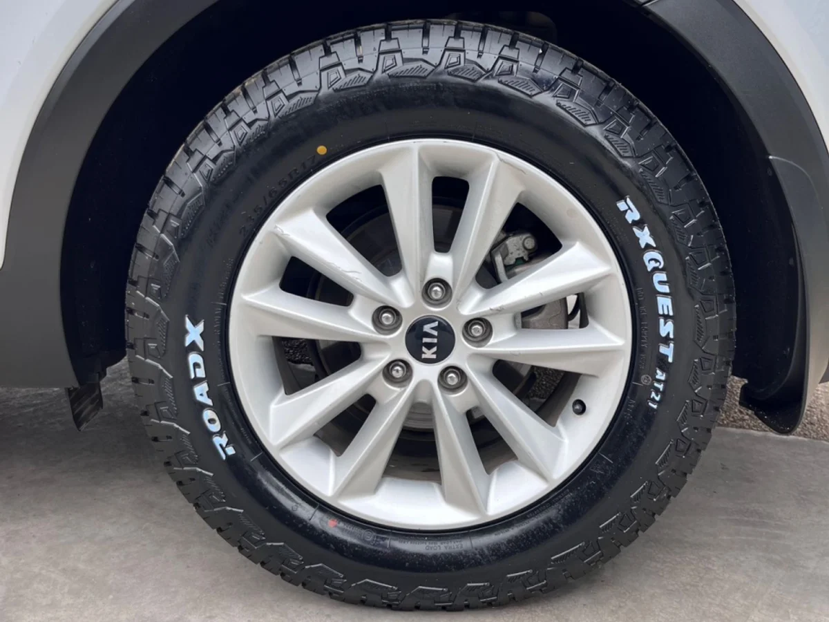 2021 KIA SORENTO DOHC 2.4 - Miniatura 16