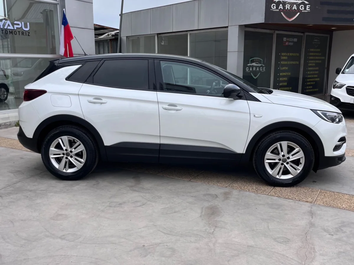 2021 OPEL GRANDLAND 1.6 AUT - Miniatura 10