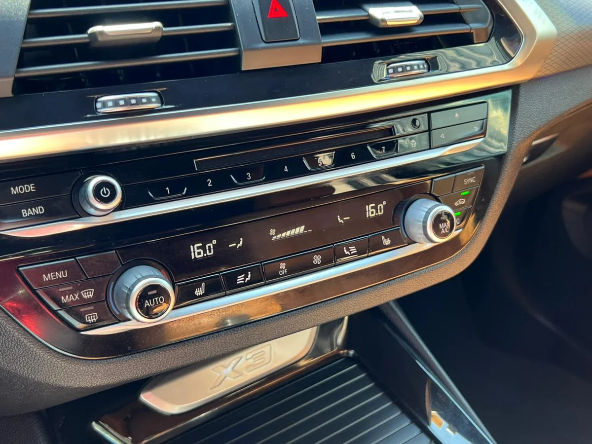 2018 BMW x3 - Miniatura 18