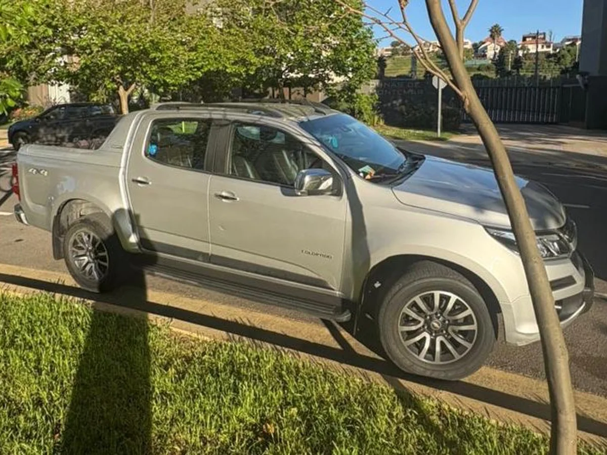 2020 CHEVROLET COLORADO 2.8TD AUT HIGH COUNTRY 4WD - Miniatura 3