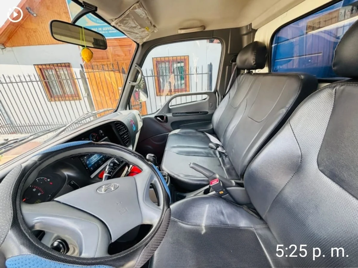 2022 HYUNDAI HD35 - Miniatura 7