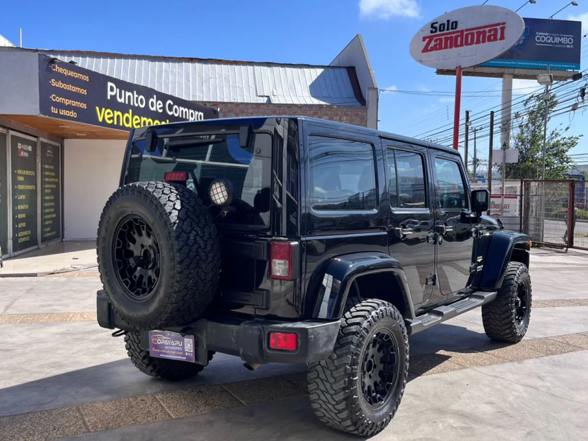 2015 Jeep Wrangler - Miniatura 3