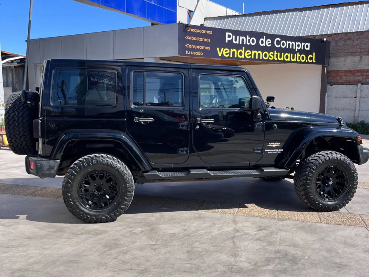 2015 Jeep Wrangler - Miniatura 11