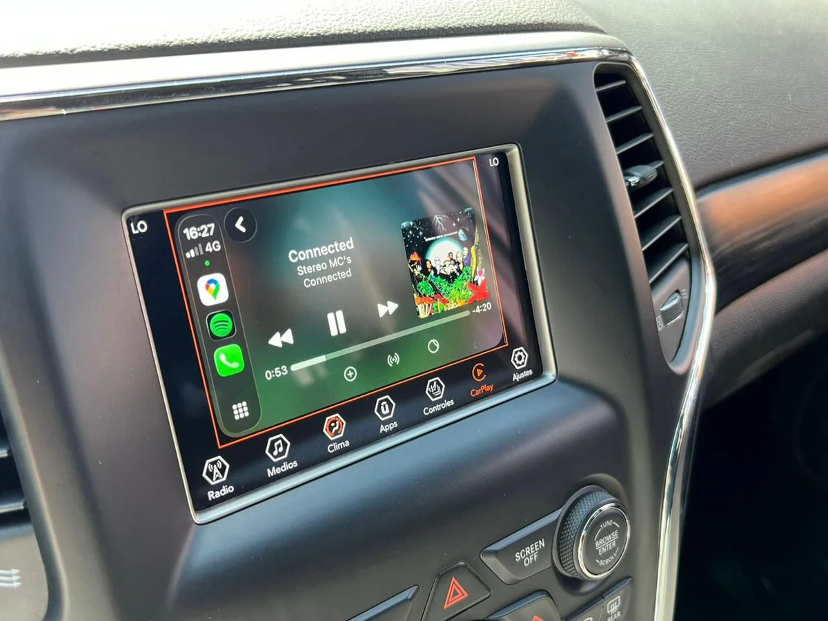 2022 JEEP GRAND CHEROKEE LAREDO 3.6 - Miniatura 16