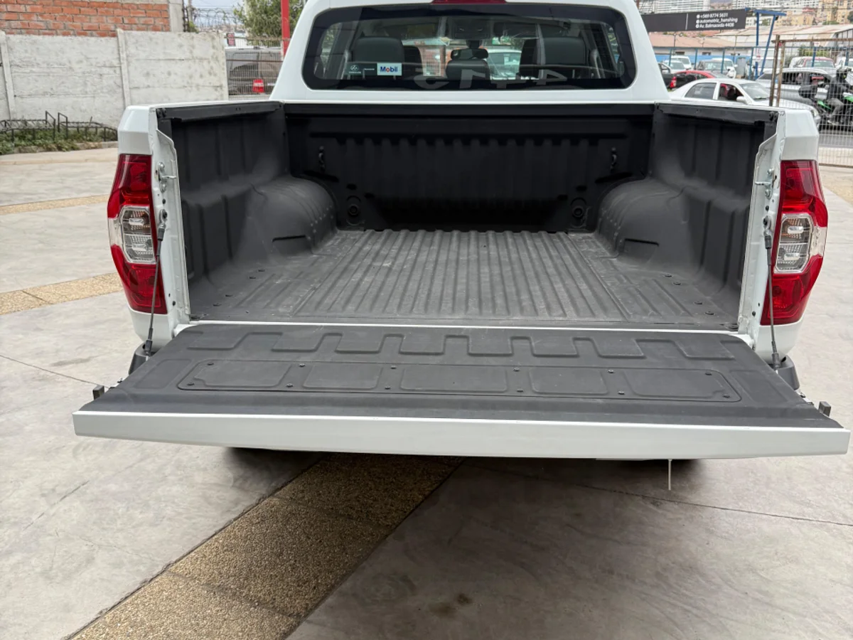 2024 MAXUS T60 GLX 4X4 AUTOMATICO - Miniatura 10