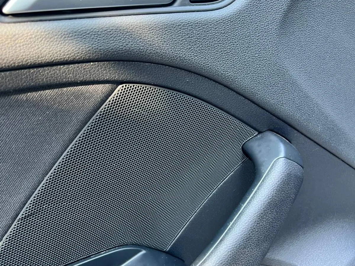 2014 AUDI A3 ATTRACTION TFSI 1.2L AUT - Miniatura 7