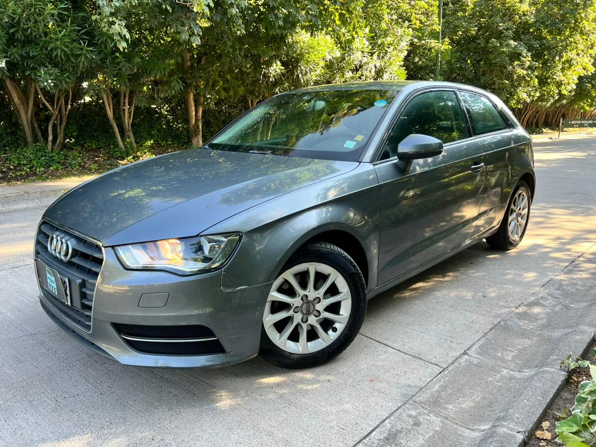 2014 AUDI A3 ATTRACTION TFSI 1.2L AUT - Miniatura 21