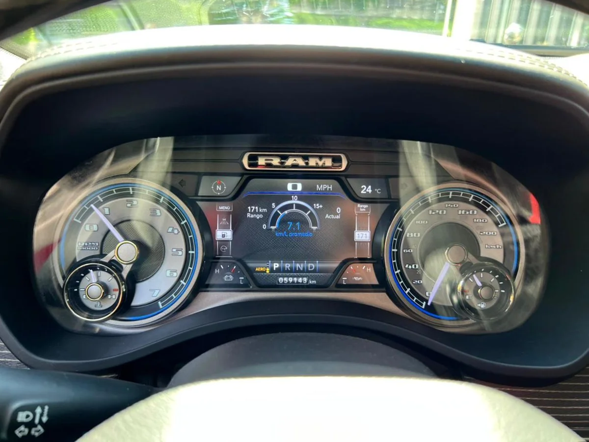 2021 RAM 1500 LIMITED 4X4 5.7 AUT - Miniatura 13