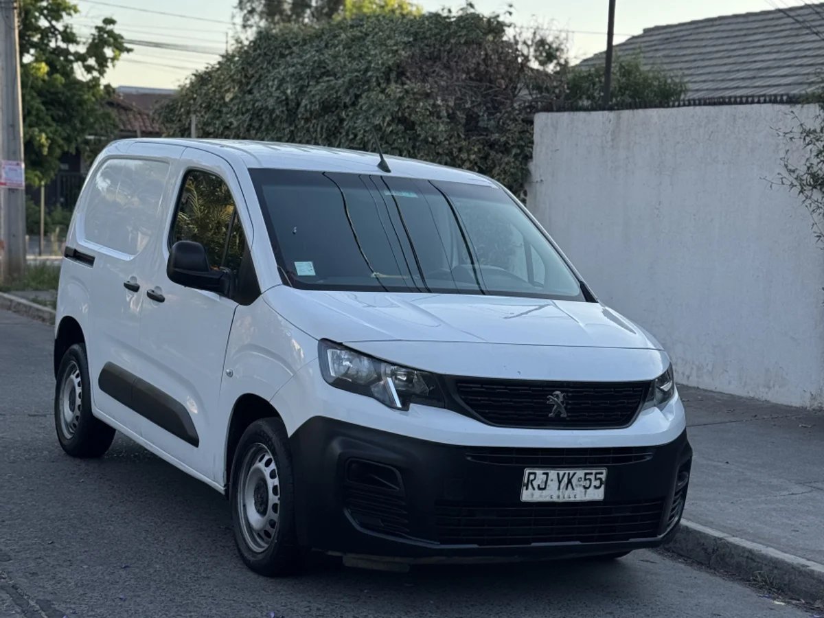 2022 PEUGEOT PARTNER HDI 1.6 - Miniatura 3