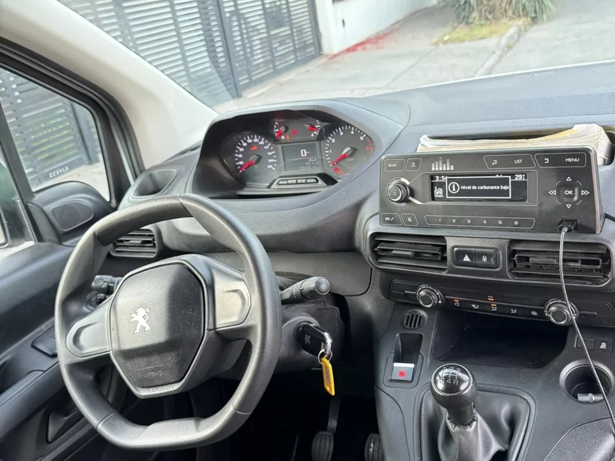 2022 PEUGEOT PARTNER HDI 1.6 - Miniatura 8