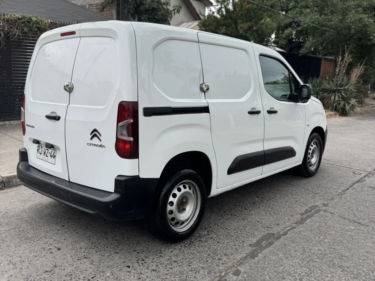 2022 CITROEN BERLINGO 1.6 - Miniatura 5