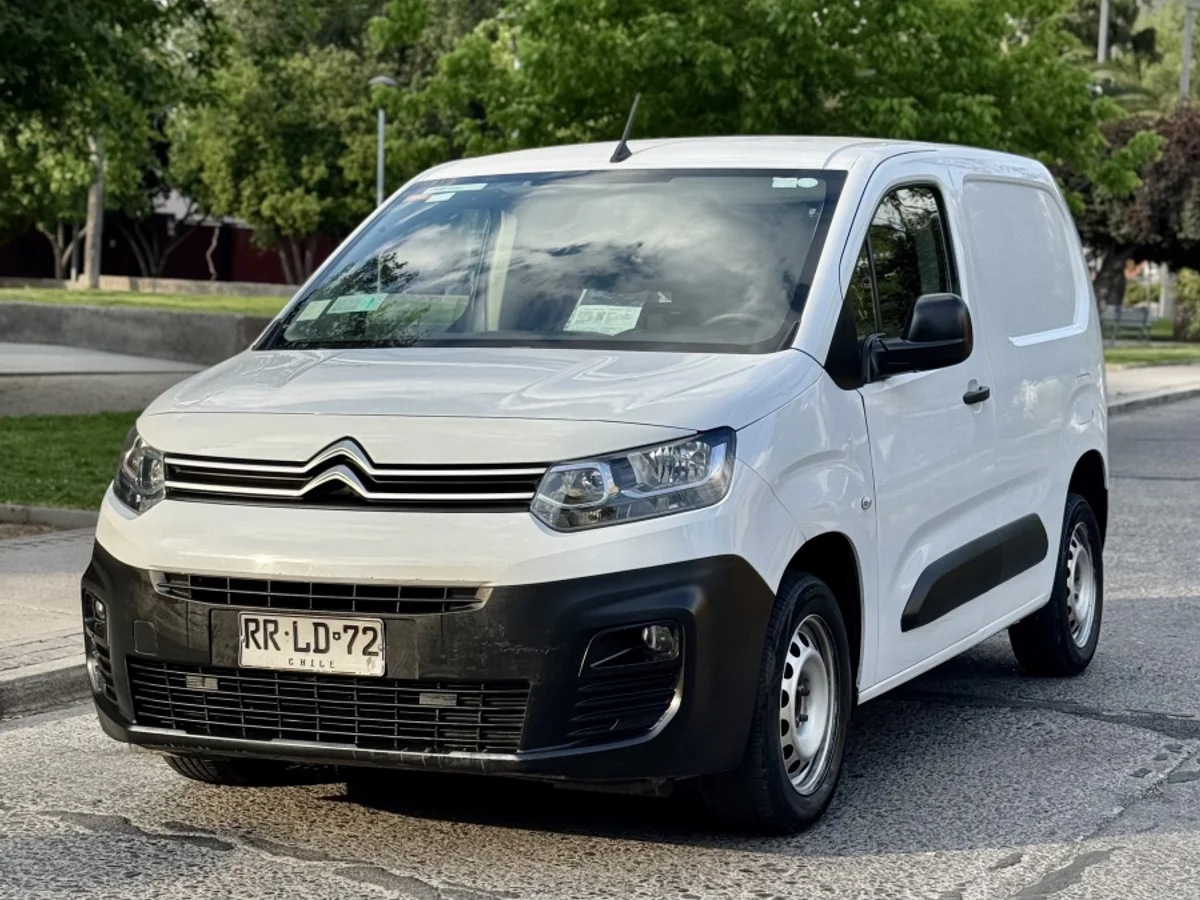 2022 CITROEN BERLINGO K9 1.6 - Miniatura 4