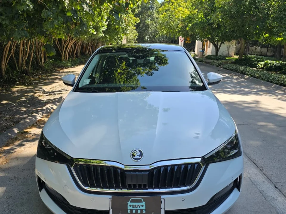 2021 SKODA SCALA - Miniatura 2