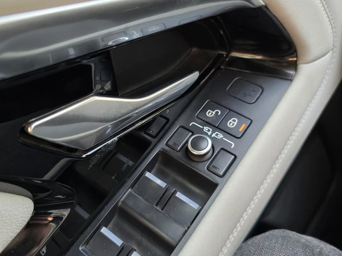 2021 LAND ROVER EVOQUE SE 2.0 - Miniatura 22