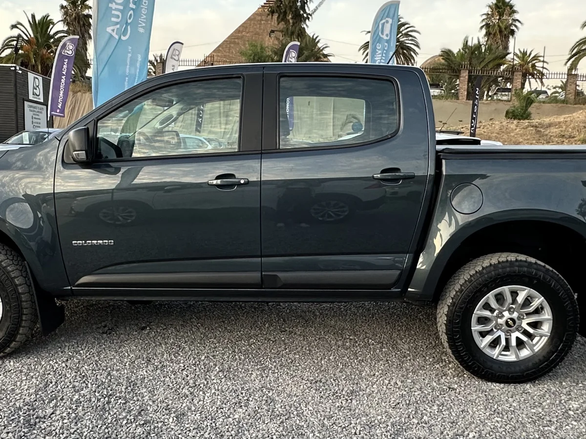 2022 CHEVROLET COLORADO 2.8TD AUT LT 4WD UNICO DUEÑO - Miniatura 8