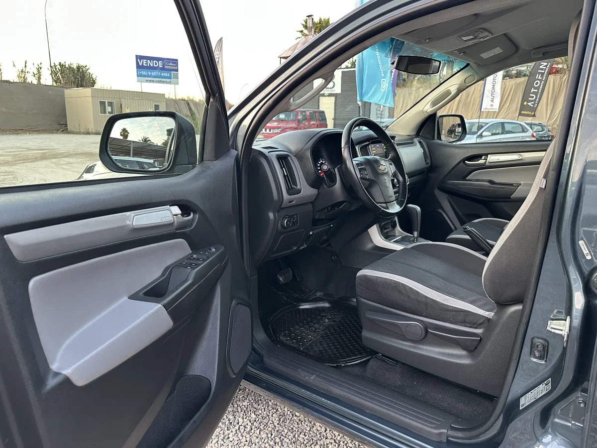 2022 CHEVROLET COLORADO 2.8TD AUT LT 4WD UNICO DUEÑO - Miniatura 12