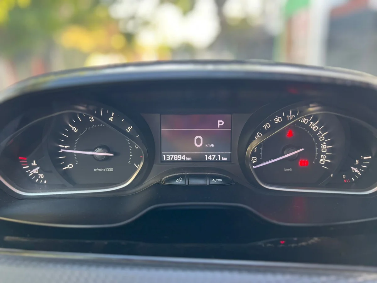 2017 PEUGEOT 208 GT LINE 1.2 AUT - Miniatura 22