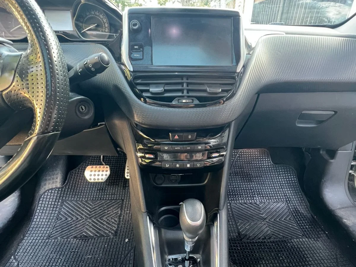 2017 PEUGEOT 208 GT LINE 1.2 AUT - Miniatura 24