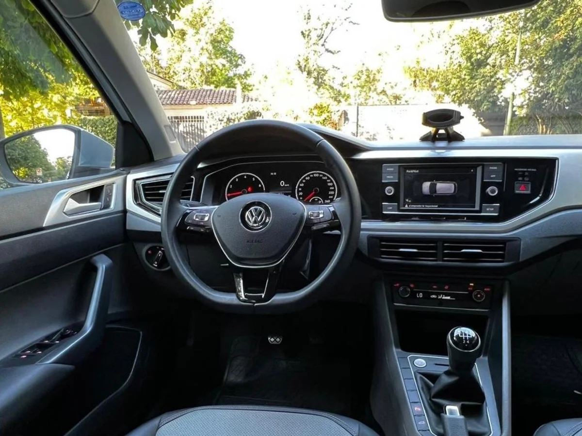 2021 VOLKSWAGEN POLO HB HIGHLINE 1.6L MSI MT - Miniatura 8