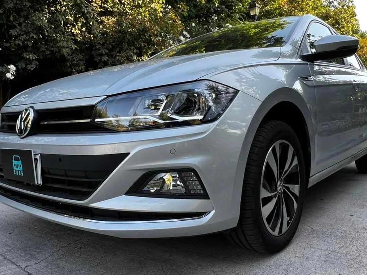 2021 VOLKSWAGEN POLO HB HIGHLINE 1.6L MSI MT - Miniatura 14