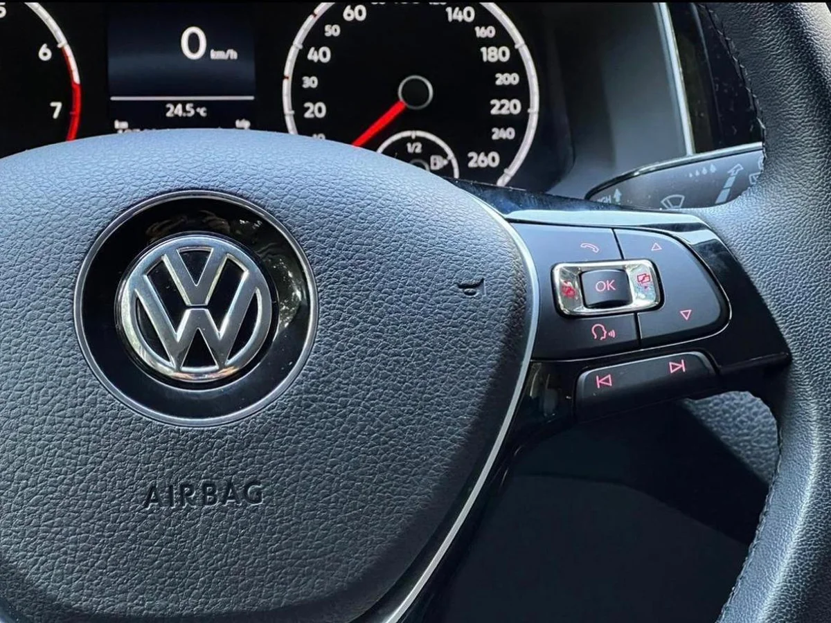 2021 VOLKSWAGEN POLO HB HIGHLINE 1.6L MSI MT - Miniatura 22