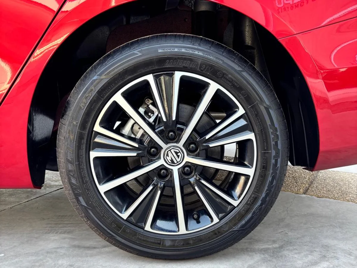 2026 MG 5 - Miniatura 7