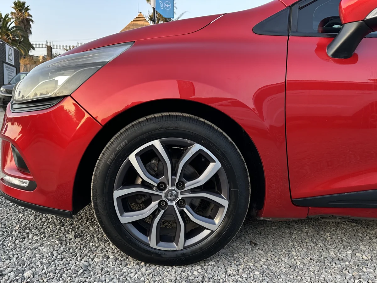 2017 RENAULT CLIO IV HB 1.2 EXPRESSION - Miniatura 9