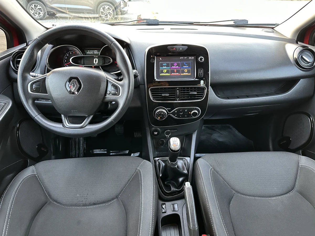 2017 RENAULT CLIO IV HB 1.2 EXPRESSION - Miniatura 12