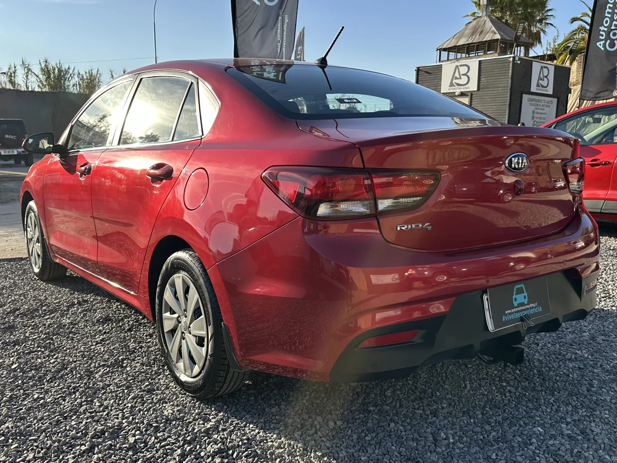 2021 KIA RIO 4 EX FULL UNICO DUEÑO - Miniatura 7