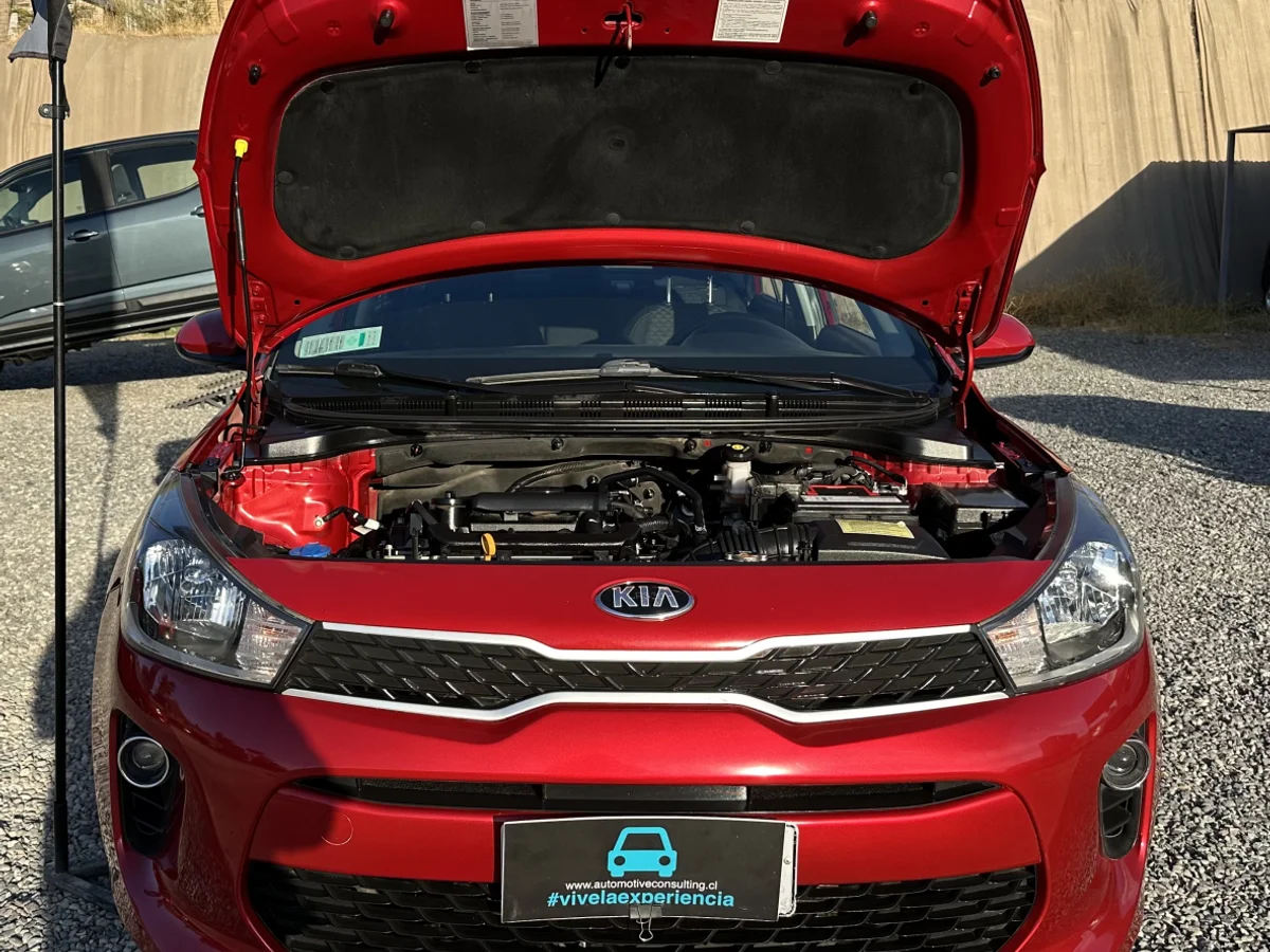 2021 KIA RIO 4 EX FULL UNICO DUEÑO - Miniatura 10