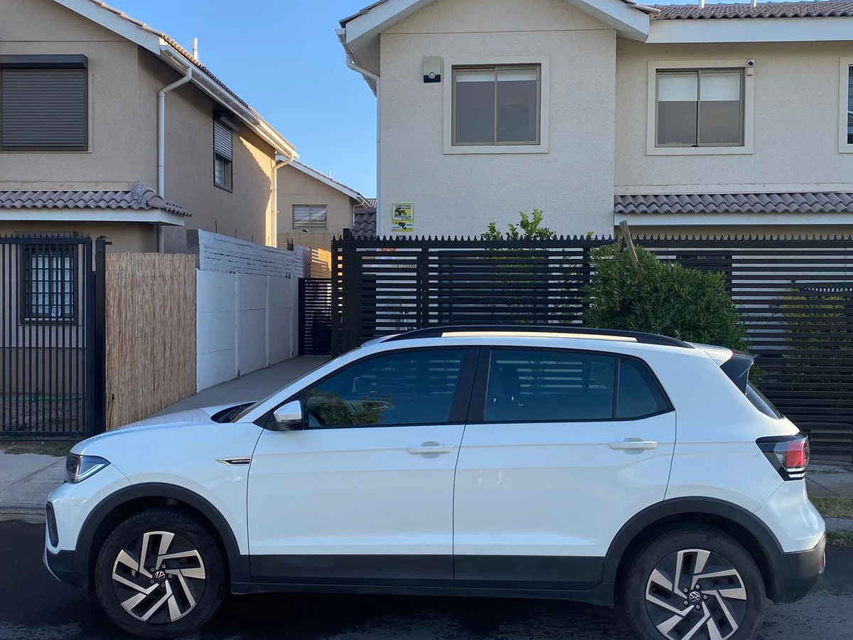 2025 VOLKSWAGEN T-CROSS 1.0L TSI COMFORTLINE MT 4X2 - Miniatura 7